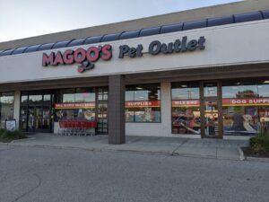 Magoos Pet Outlet — Commerce Charter Township, MI