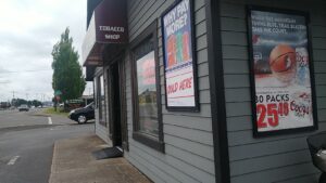 Newberg Cigarette & Tobacco — Newberg, OR