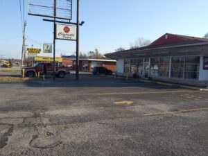 J&J smoke shop — Louisville, KY