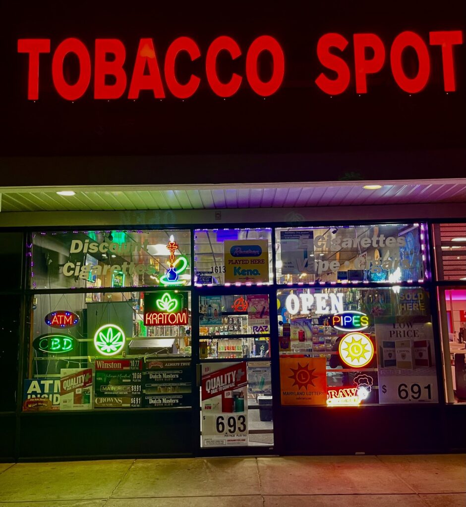 what does tobacco do to your eyes Smoking & Vaping: 6 Ways It Harms Your Eyesight