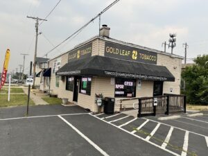 Gold Leaf Tobacco [Vapes - Cigars - Hookah - Glass - Wraps - Cigarettes] store in Aberdeen, md
