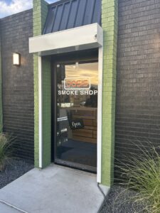 Oasis Smokeshop Coors — Albuquerque, NM