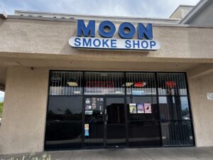 Moon Smoke Shop — Tucson, AZ