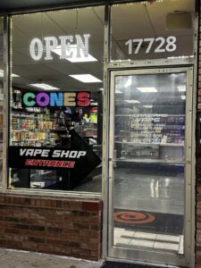 Hurricane Vape — Roseville, MI
