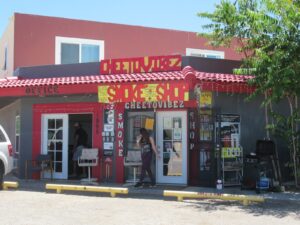 CheetoVibez Smoke Shop — Oracle, AZ