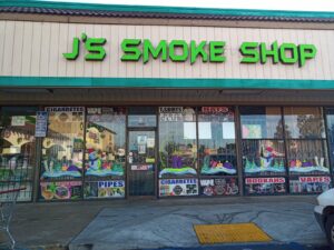 Rs Smoke Shop — Fresno, CA