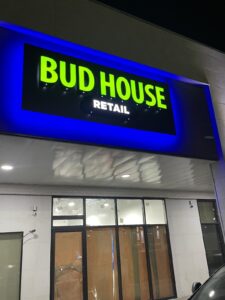 Bud House Smoke & Vape Shop — East Point, GA