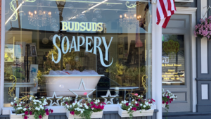 Budsuds — Westfield, MA
