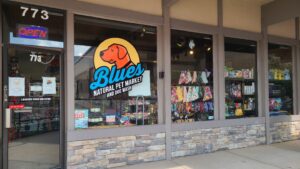Blues Natural Pet Market And Dog Wash — Woodland Park, CO