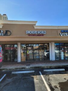 Smokers world cigar & vape — Sunny Isles Beach, FL