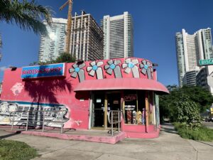 BLVD Smoke Shop — Miami, FL