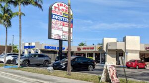 Bird Road Smoke Shop 1 — Miami, FL