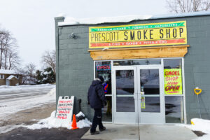 Prescott Smokes and Vapor — Prescott, WI