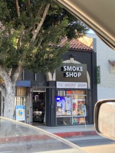 tc smoke shop — Los Angeles, CA