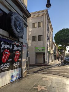 Cosmo Smoke Shop — Los Angeles, CA