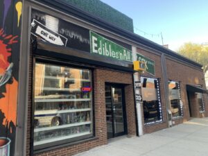 Edibles N All Smoke Shop — Brooklyn, NY